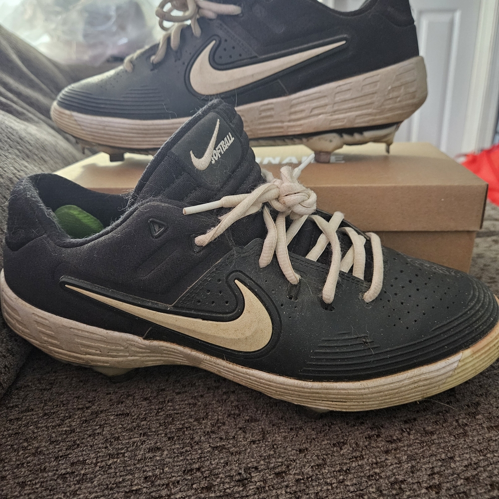 Nike Black and White Women's Softball Cleats